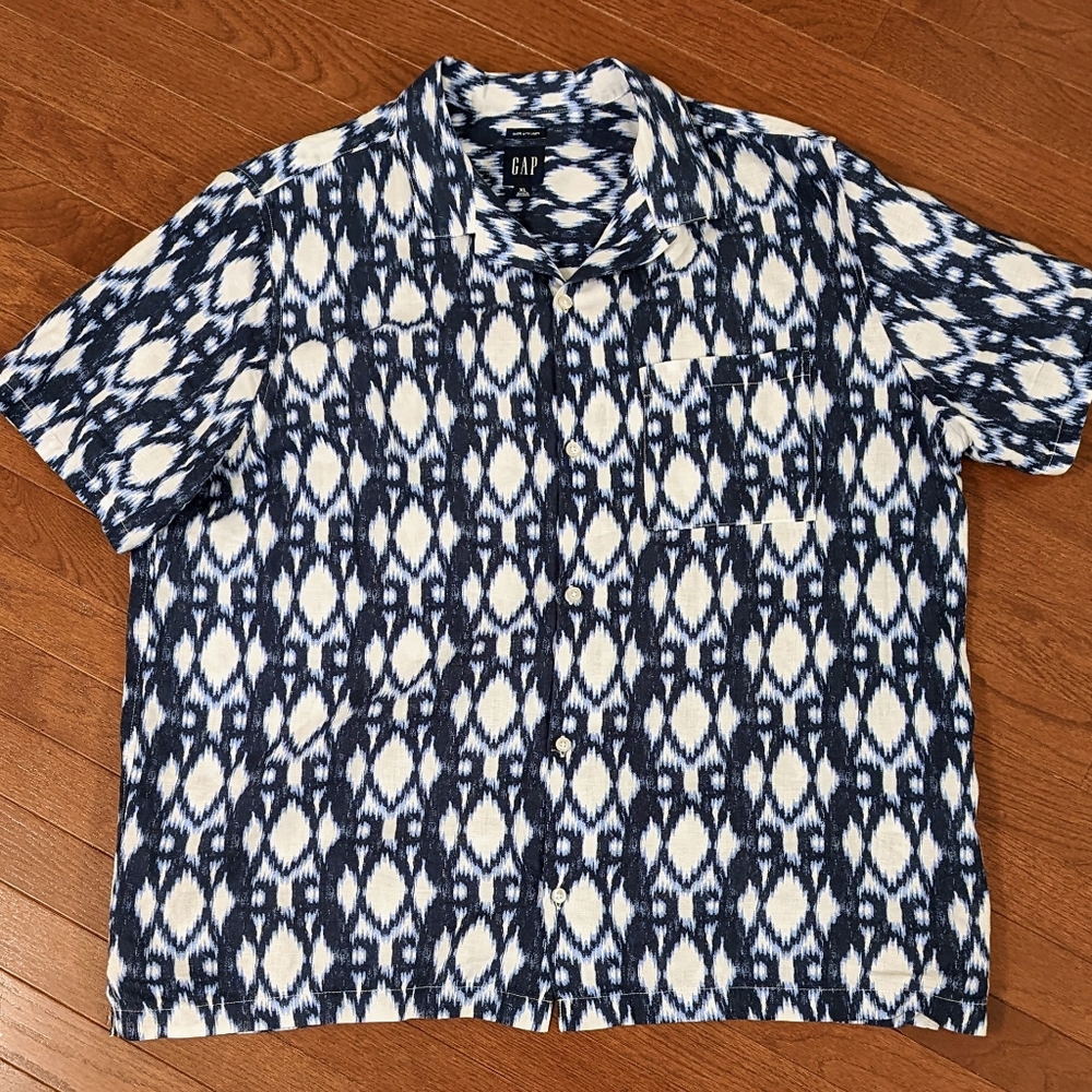 GAP - Short Sleeve, Patterned Casual Button Down Linen Blend Shirt - Men's  XL